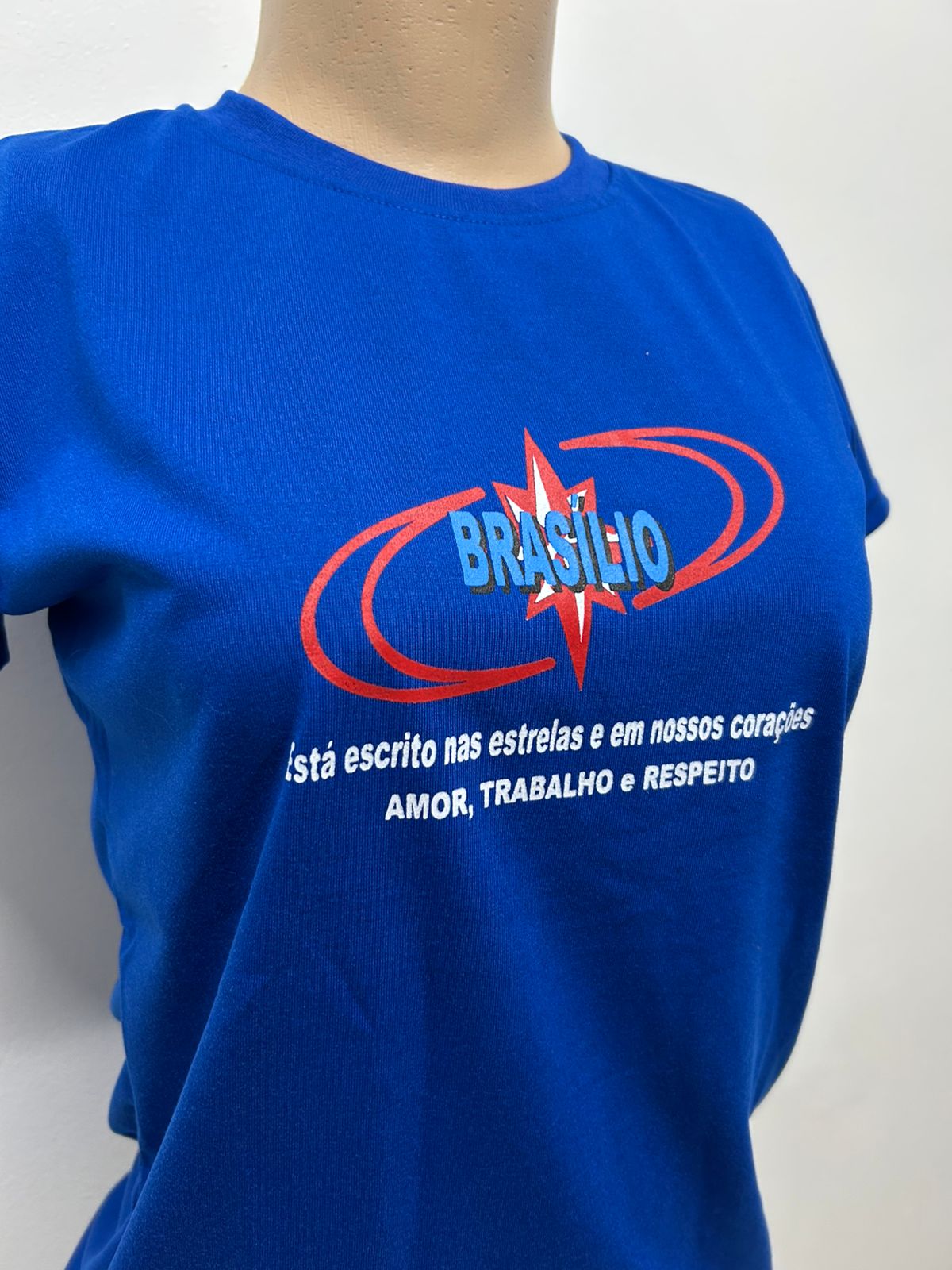 Camiseta Feminina Brasilio Vicente de Castro